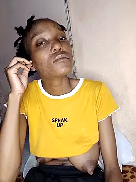 Beverlygurlx6 online show from March 2026 07:25:02 AM