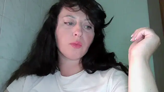 Snapshot of MelinaAx chatting on July 2026 07:06:02 PM MelinaAx online show from July 2026 07:06:02 PM