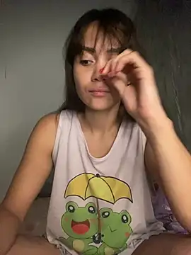 Snapshot of carolsapequinha chatting on June 2026 01:23:01 AM carolsapequinha online show from June 2026 01:23:01 AM