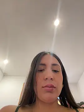 Marilu exotic online show from November 2025 11:20:02 AM