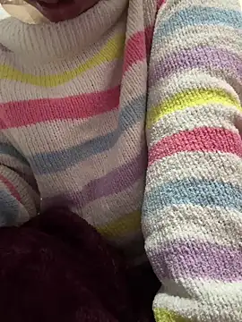 isha sharma2002 online show from February 2026 06:37:01 AM