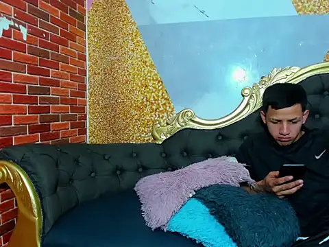 Latinprince BDSM online show from November 2025 08:20:01 PM