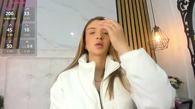 lizzie snow online show from November 2025 01:04:01 PM