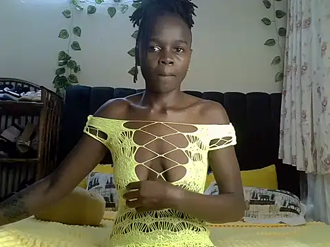 Toveyah  online show from November 2025 04:28:02 PM