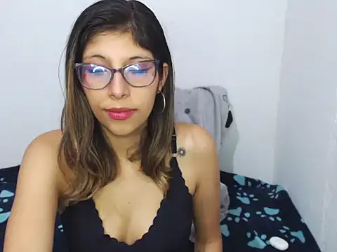 Adriana princesss online show from November 2025 10:54:02 PM