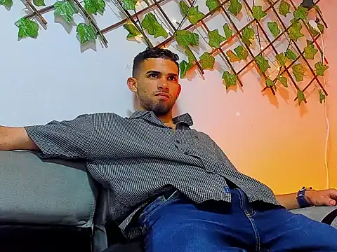 Snapshot of Angel_blue1 chatting on November 2025 02:23:02 AM Angel blue1 online show from November 2025 02:23:02 AM