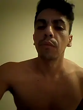 Snapshot of roddyron1n chatting on November 2025 04:00:01 AM roddyron1n online show from November 2025 04:00:01 AM