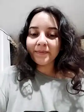 chibi love online show from December 2025 03:57:01 AM