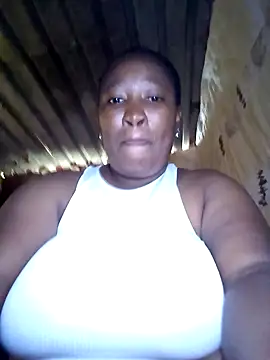 MissMoyo online show from November 2025 11:09:02 AM