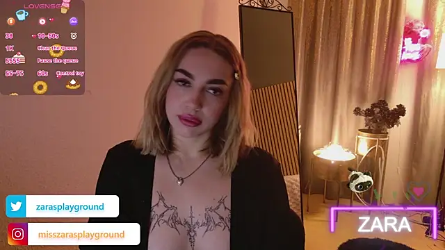 ZarasPlayground online show from April 2026 06:43:01 PM