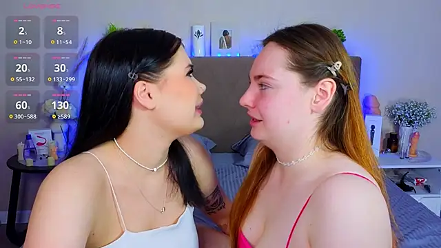 Dina Mary online show from November 2025 03:15:01 AM