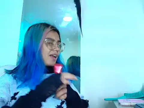 tsuky nekoo online show from November 2025 01:11:01 AM