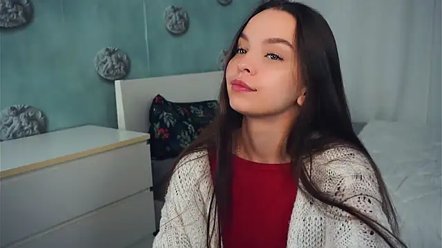 NanMccoid online show from November 2025 06:13:01 AM