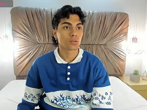 MattFiore online show from November 2025 12:29:02 PM