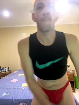 chicocubanoxl online show from November 2025 07:16:02 PM