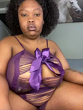 Snapshot of Busty-Sweetheart chatting on February 2026 07:51:01 AM Busty-Sweetheart online show from February 2026 07:51:01 AM