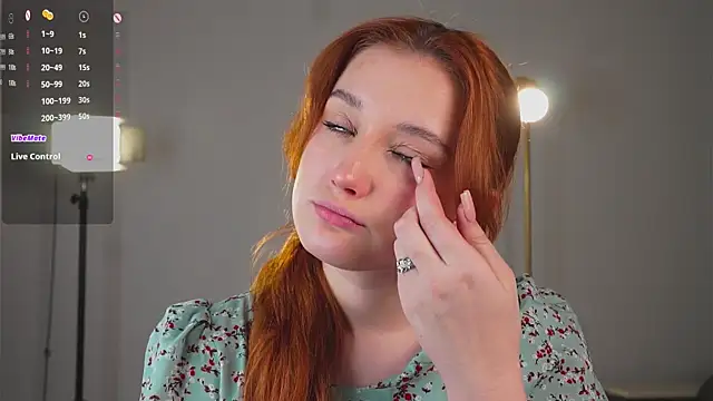 AmelieSeductress online show from December 2025 01:51:02 PM