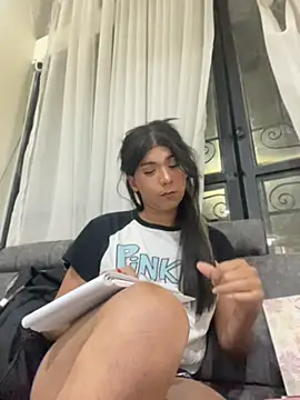 Snapshot of Hopemoretti chatting on July 2026 02:13:02 AM Hopemoretti online show from July 2026 02:13:02 AM