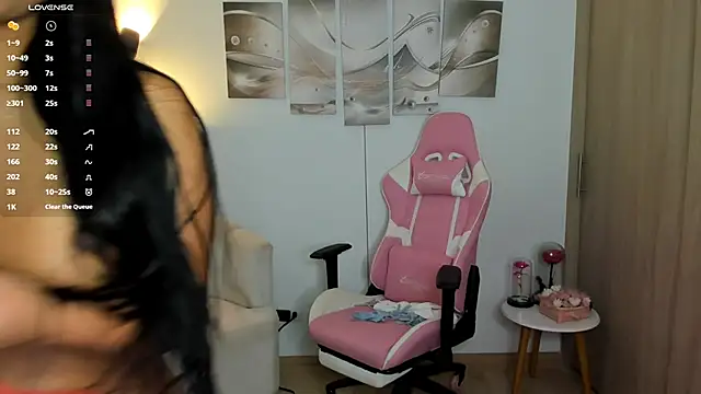 Snapshot of haileyflorez_ chatting on June 2026 01:09:02 PM haileyflorez online show from June 2026 01:09:02 PM