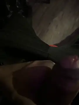 Shyguycharlie26 online show from November 2025 06:24:01 AM