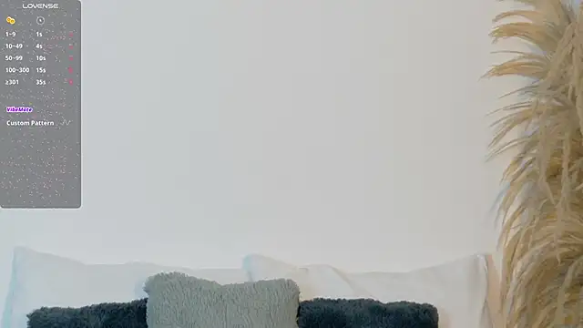 izzybelmont12 online show from November 2025 07:14:02 PM