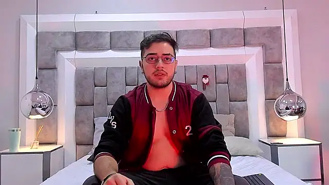 Ethan Greys online show from November 2025 03:50:02 AM