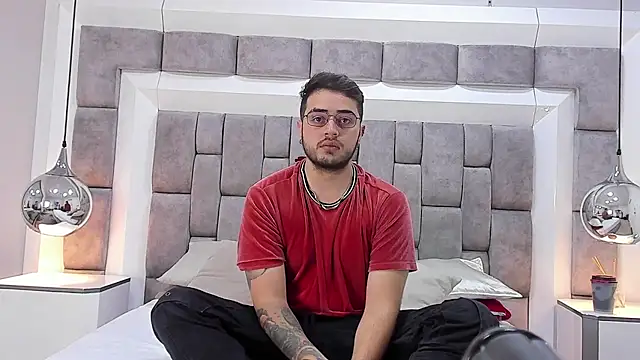 Ethan Greys online show from November 2025 03:51:02 AM