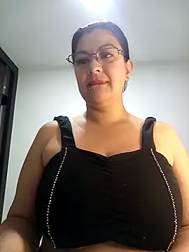 CelesteAlvarez1989 online show from April 2026 06:31:02 AM