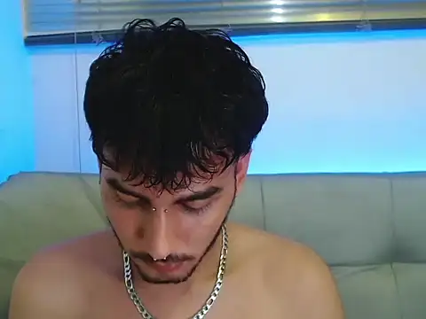 Brunicci online show from November 2025 09:32:02 AM