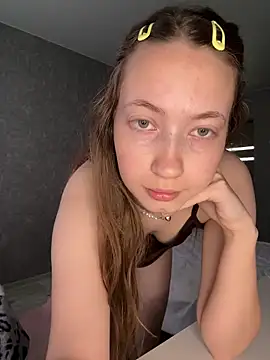 Holy Poly online show from March 2026 05:35:01 AM