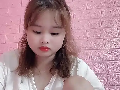 Lina8386 online show from November 2025 11:26:01 PM