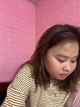 Lina8386 online show from November 2025 06:48:01 AM