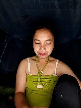 Yumi 08 online show from November 2025 03:34:01 AM