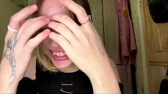 MelaineAytes online show from November 2025 10:26:02 AM