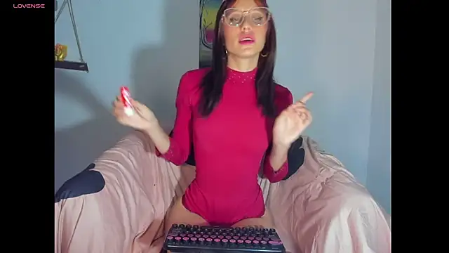 blueberry1233 online show from November 2025 12:57:01 AM