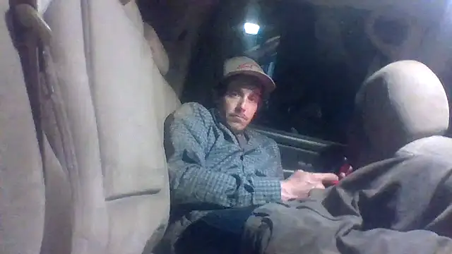 Snapshot of dickencidr chatting on March 2026 03:43:02 AM dickencidr online show from March 2026 03:43:02 AM