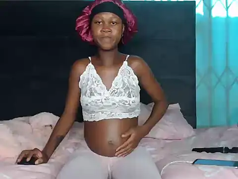 LilPregnantMommyyy online show from November 2025 03:00:02 PM