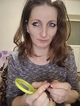 CrazyMaya39 online show from April 2026 09:12:02 PM