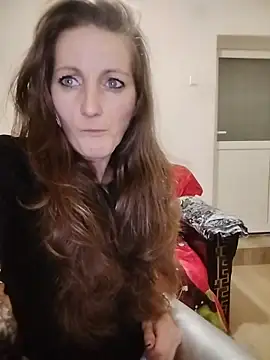 CrazyMaya39 online show from April 2026 10:58:01 PM