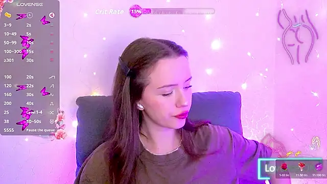 BellaVelure6767 online show from March 2026 10:49:01 PM