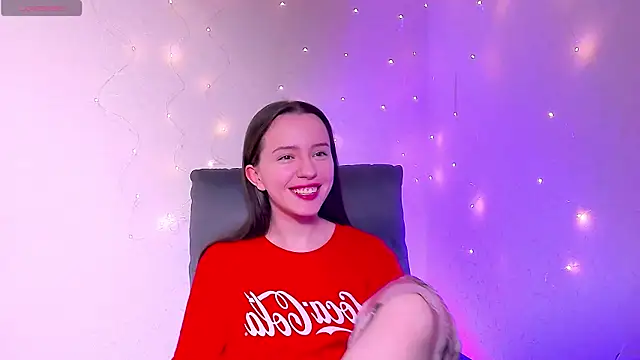 BellaVelure6767 online show from April 2026 01:36:01 AM