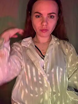 Alishiass399 online show from November 2025 10:42:02 PM