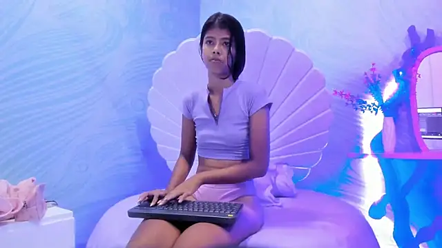 arietta skinny online show from November 2025 07:49:02 PM