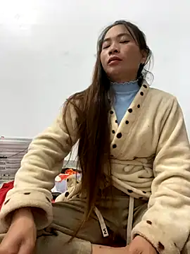 pitty mymi online show from November 2025 05:59:01 PM