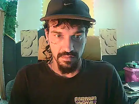 xxxbananaboy online show from November 2025 05:00:01 PM