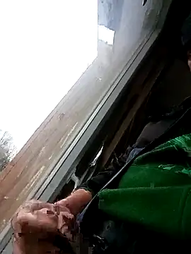 Snapshot of Motosz chatting on November 2025 01:44:02 PM Motosz online show from November 2025 01:44:02 PM