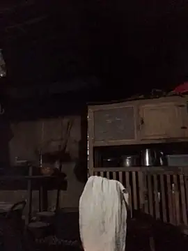 Trangbabylove online show from November 2025 11:30:01 PM