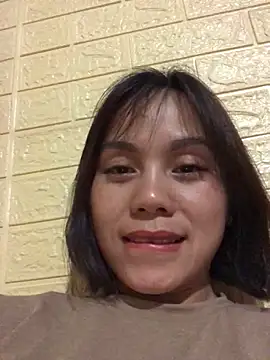 Trangbabylove online show from March 2026 06:14:02 PM