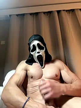 Luna MaskedMan online show from December 2025 09:05:02 AM