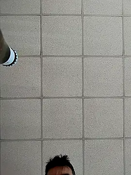 platone09 online show from November 2025 01:58:01 PM